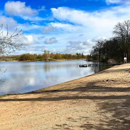 Tiny House Marina Am Auf Dem Sternberg! 营地 施滕贝格