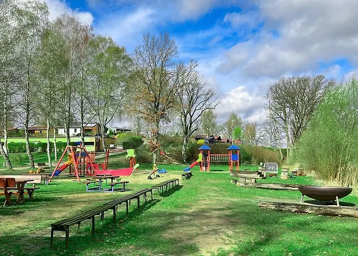 Tiny House Marina Am Auf Dem Sternberg! 营地 施滕贝格